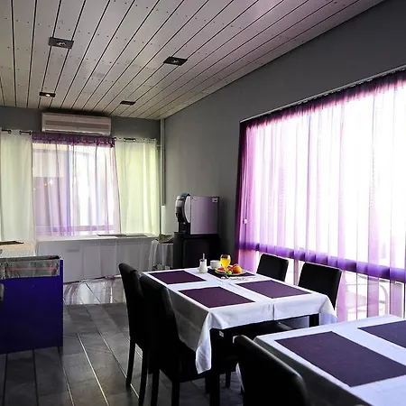 Jadran 3* Split