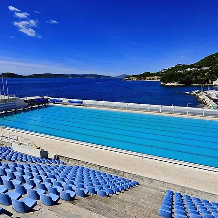 Jadran Hotel