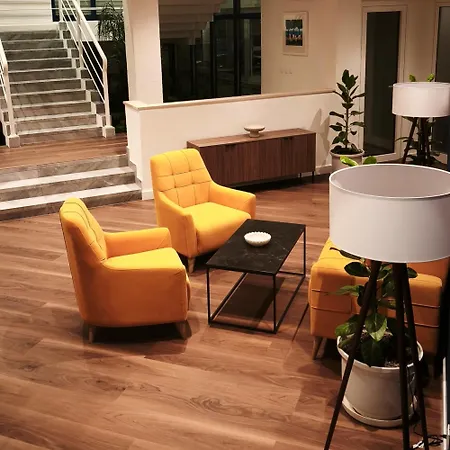 Hotel Sustipan