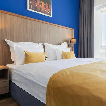 Hotel Sustipan