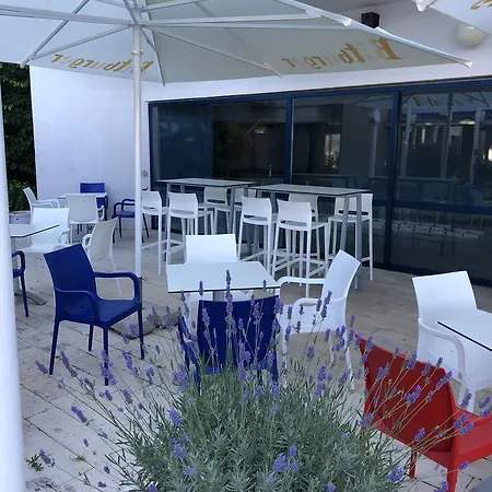 Jadran Hotel