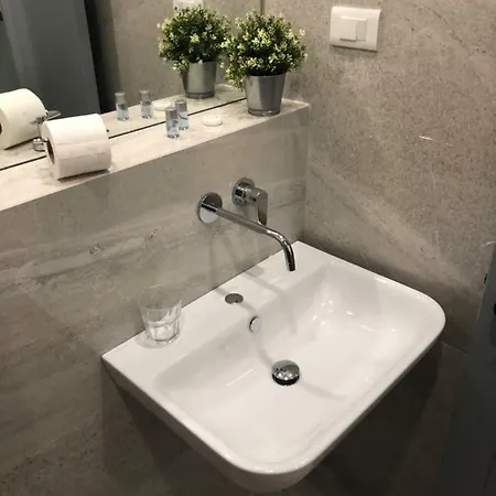 Sustipan Hotel 3*